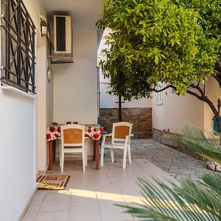 On The - Akroyali Family Apartamento *