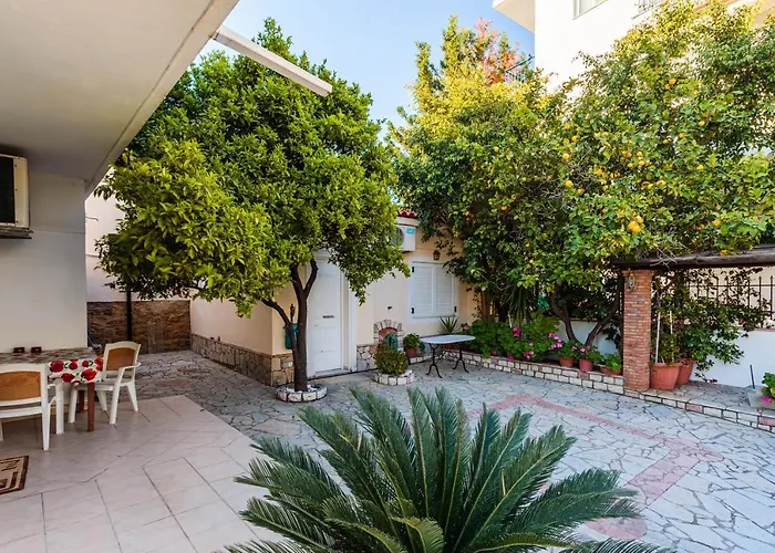 On The - Akroyali Family * Akrogiali